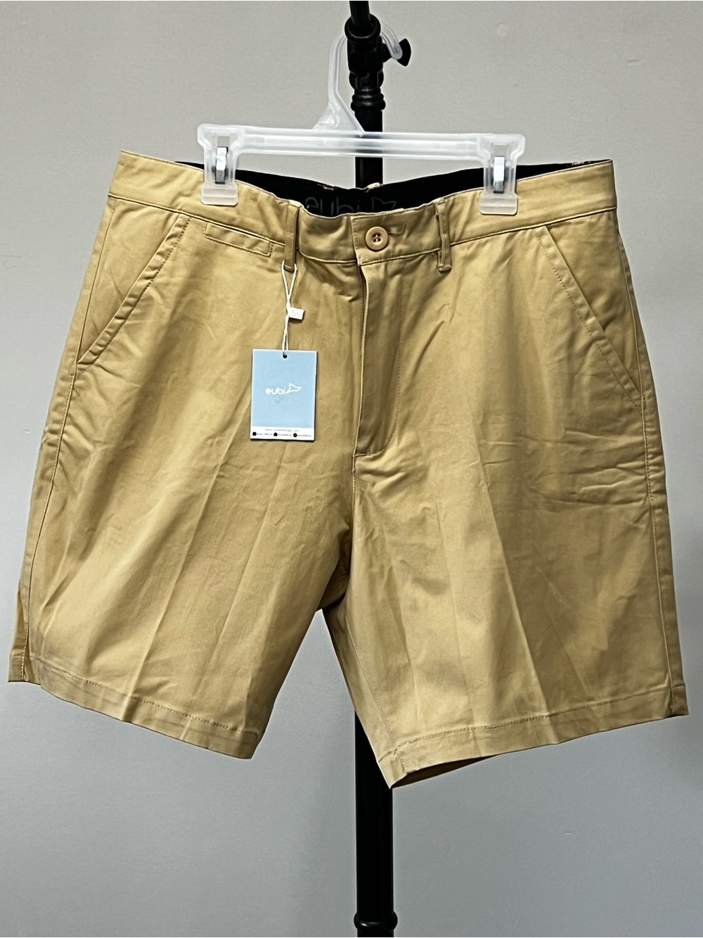 Khaki Men's Tan Flat-Front Chino Shorts eubi 7” inseam NWT